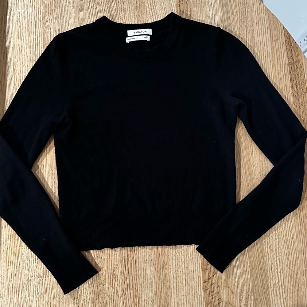 Aritzia Women’s Babaton Cropped Sweater - XS